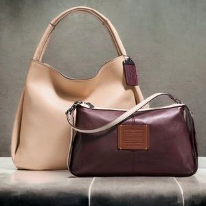 NWT COACH Beechwood Burgundy Bandit Hobo Glovetanned Leather Convertible Clucth